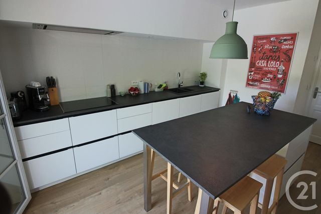 Maison &agrave; louer - 7 pi&egrave;ces - 175,67 m2 - Metz - 57 - LORRAINE