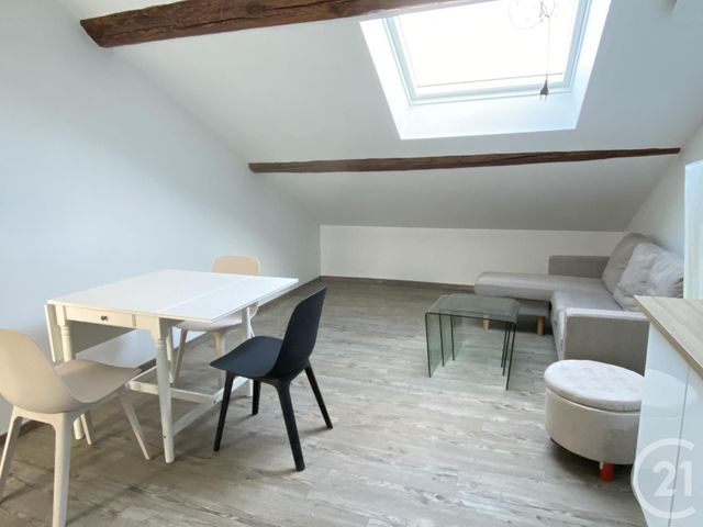 Appartement F2 &agrave; louer - 2 pi&egrave;ces - 27,24 m2 - Montois La Montagne - 57 - LORRAINE