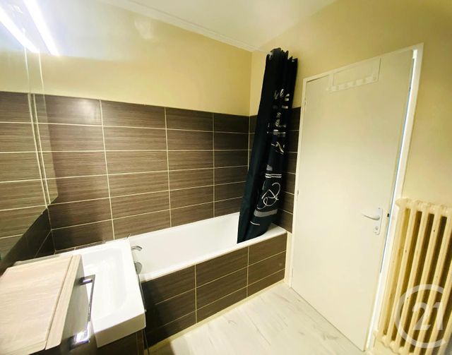 Appartement F1 &agrave; louer - 1 pi&egrave;ce - 25 m2 - Metz - 57 - LORRAINE