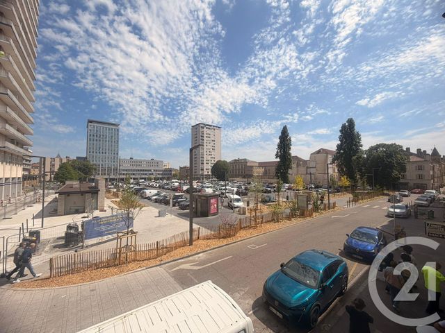 Appartement 4 pieces &agrave; louer - 4 pi&egrave;ces - 100,05 m2 - Metz - 57 - LORRAINE