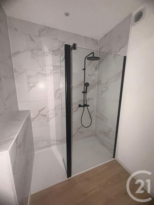 Appartement 4 pieces &agrave; louer - 4 pi&egrave;ces - 100,05 m2 - Metz - 57 - LORRAINE