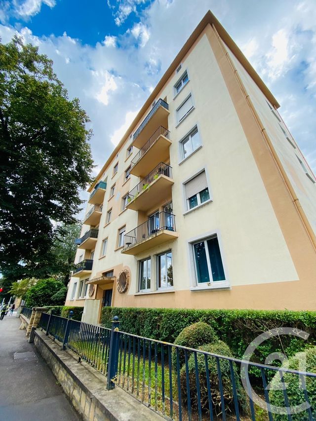 Appartement F4 &agrave; louer - 4 pi&egrave;ces - 89,03 m2 - Metz - 57 - LORRAINE