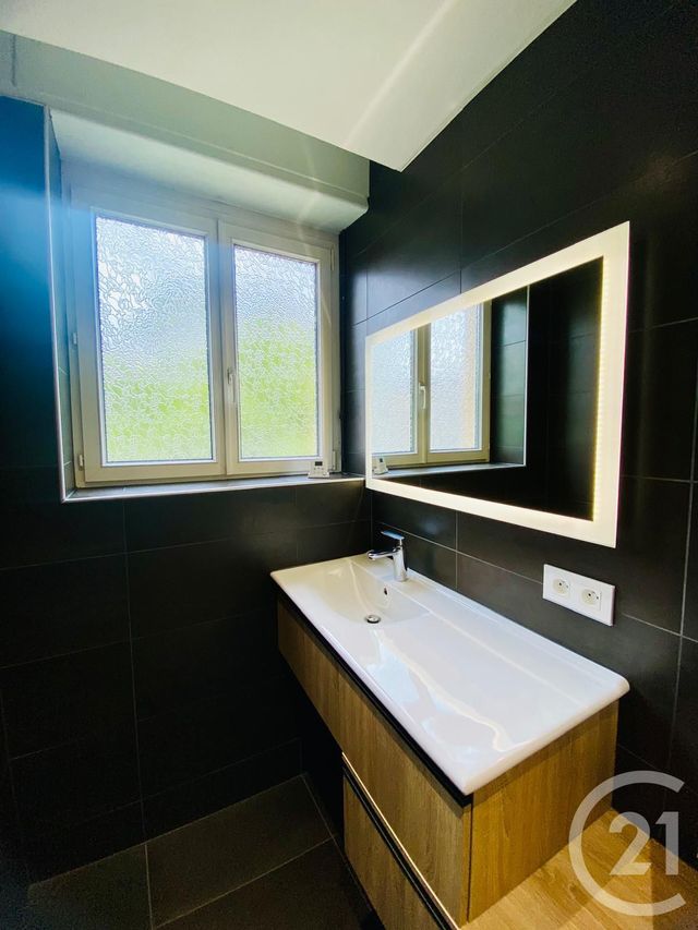 Appartement F4 &agrave; louer - 4 pi&egrave;ces - 89,03 m2 - Metz - 57 - LORRAINE