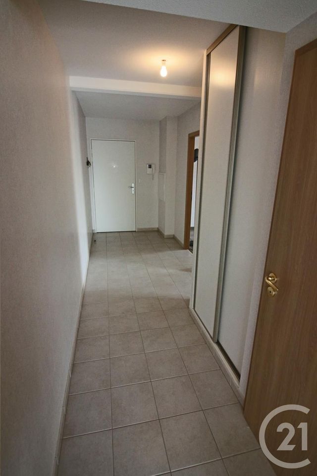 Appartement 3 pieces avec 2 chambres &agrave; louer - 3 pi&egrave;ces - 68,19 m2 - Ennery - 57 - LORRAINE