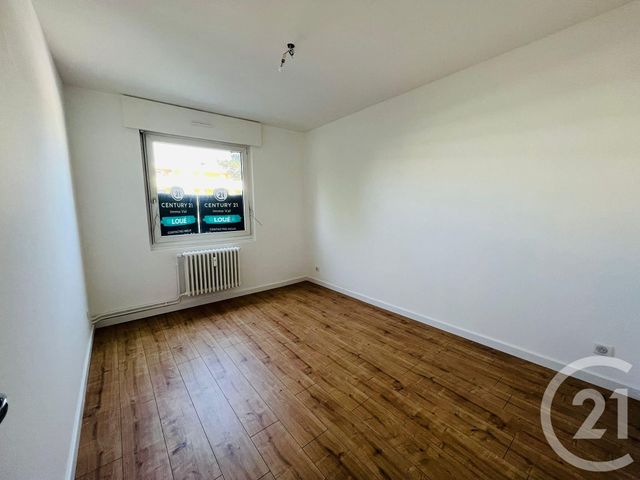 Appartement F5 &agrave; louer - 5 pi&egrave;ces - 90,62 m2 - Moulins Les Metz - 57 - LORRAINE