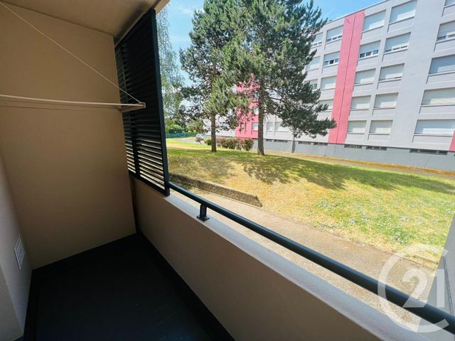 Appartement F5 &agrave; louer - 5 pi&egrave;ces - 90,62 m2 - Moulins Les Metz - 57 - LORRAINE