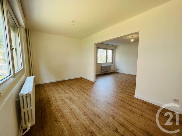 Appartement F5 &agrave; louer - 5 pi&egrave;ces - 90,62 m2 - Moulins Les Metz - 57 - LORRAINE