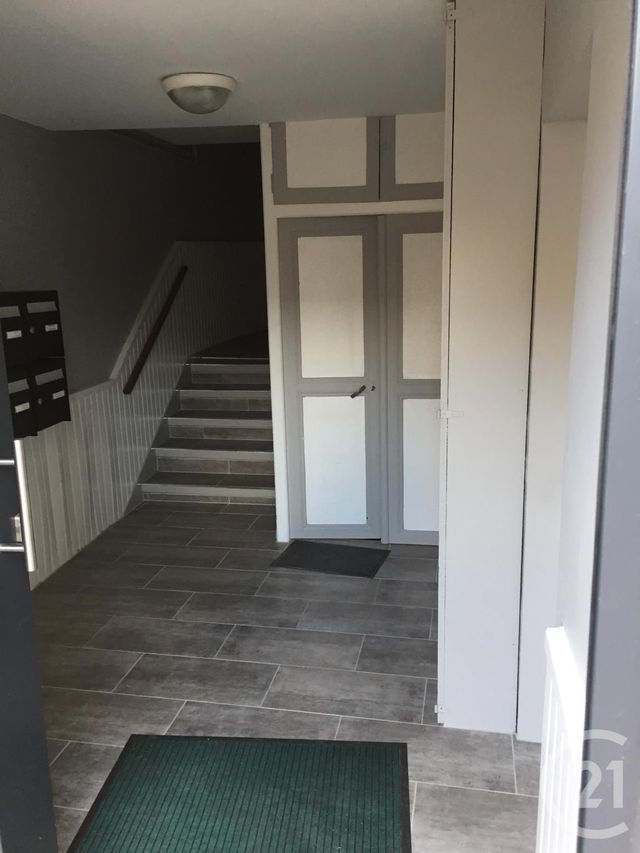 Appartement Studio &agrave; louer - 1 pi&egrave;ce - 23,11 m2 - Ars Sur Moselle - 57 - LORRAINE