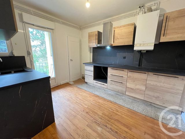 Appartement 3 pieces avec 2 chambres &agrave; louer - 3 pi&egrave;ces - 61,65 m2 - Scy Chazelles - 57 - LORRAINE