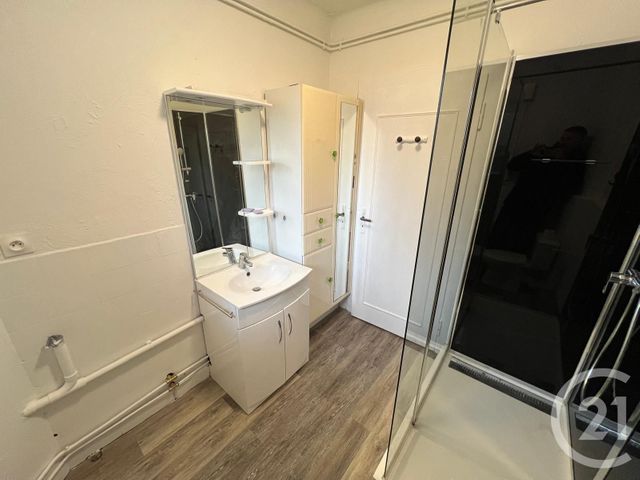Appartement 3 pieces avec 2 chambres &agrave; louer - 3 pi&egrave;ces - 61,65 m2 - Scy Chazelles - 57 - LORRAINE