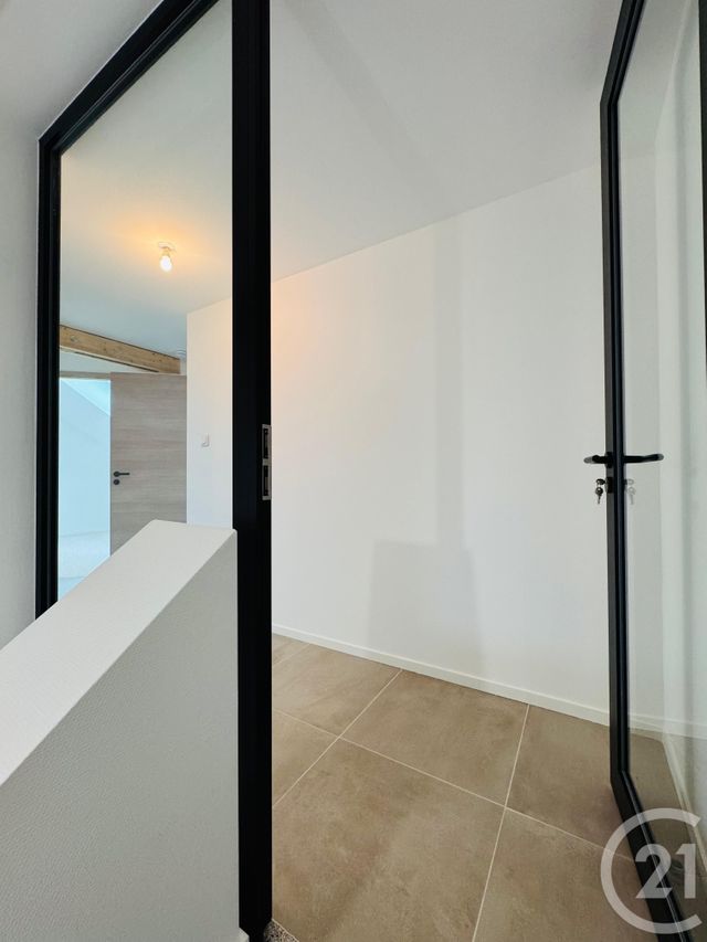 Appartement F5 &agrave; louer - 5 pi&egrave;ces - 80,71 m2 - Montigny Les Metz - 57 - LORRAINE