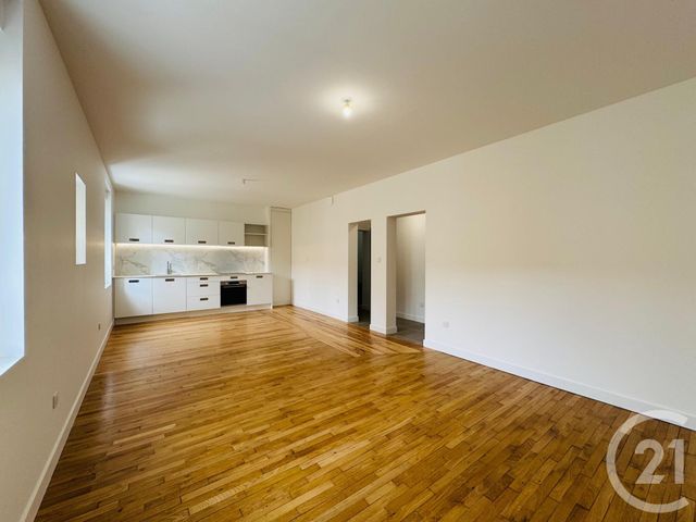 Appartement F5 &agrave; louer - 5 pi&egrave;ces - 80,71 m2 - Montigny Les Metz - 57 - LORRAINE