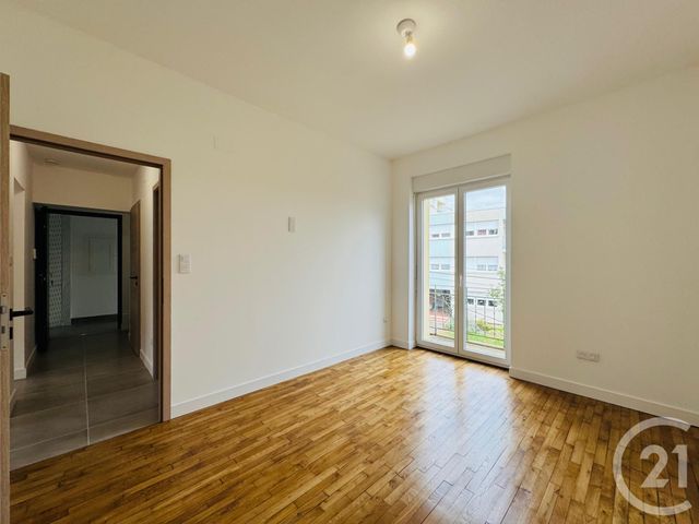 Appartement F5 &agrave; louer - 5 pi&egrave;ces - 80,71 m2 - Montigny Les Metz - 57 - LORRAINE