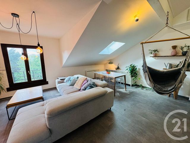 Appartement F3 &agrave; louer - 3 pi&egrave;ces - 53,53 m2 - Longeville Les Metz - 57 - LORRAINE