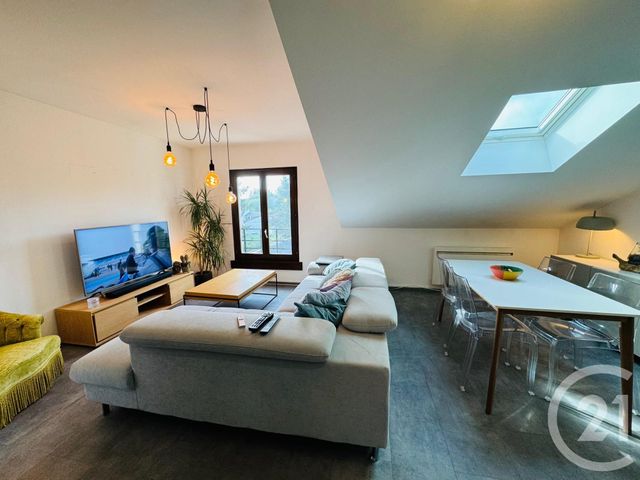 Appartement F3 &agrave; louer - 3 pi&egrave;ces - 53,53 m2 - Longeville Les Metz - 57 - LORRAINE