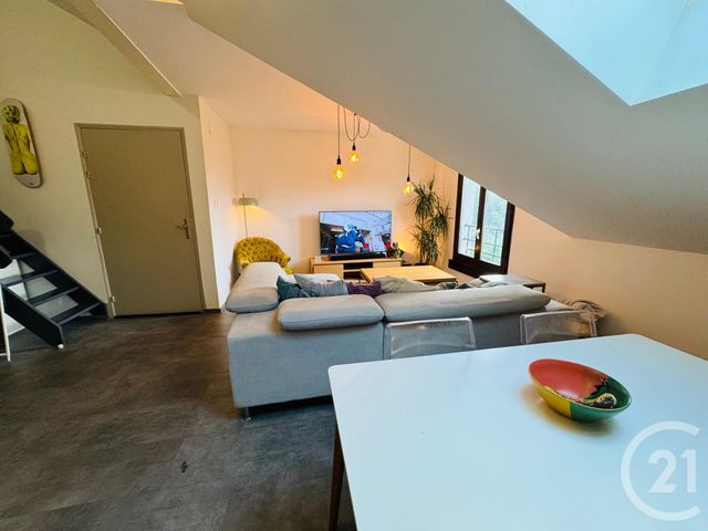 Appartement F3 &agrave; louer - 3 pi&egrave;ces - 53,53 m2 - Longeville Les Metz - 57 - LORRAINE