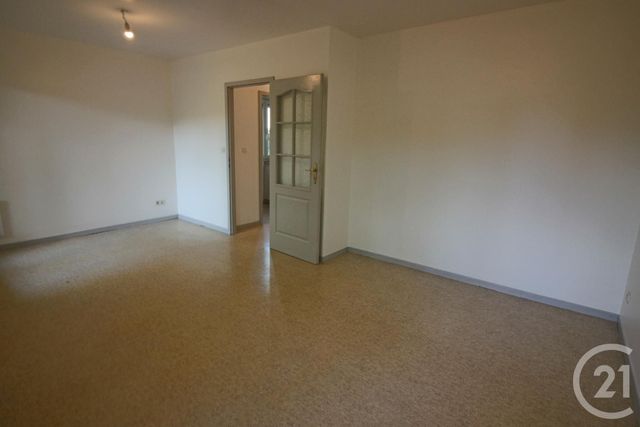 Appartement Studio &agrave; louer - 1 pi&egrave;ce - 30,88 m2 - Metz - 57 - LORRAINE