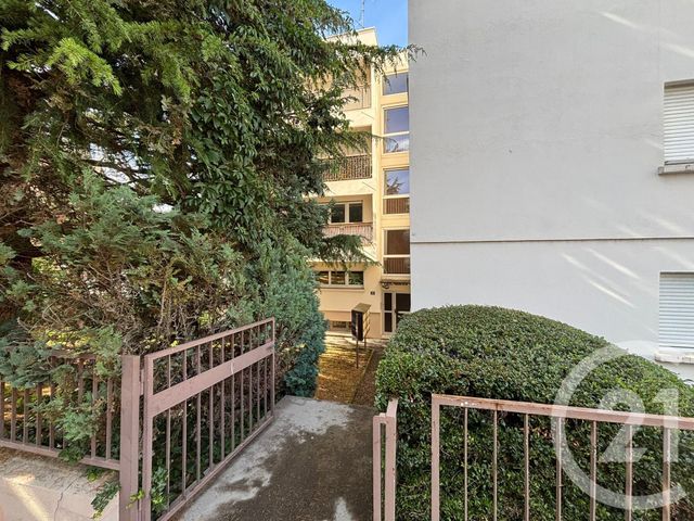 Appartement F1 &agrave; louer - 1 pi&egrave;ce - 29,54 m2 - Metz - 57 - LORRAINE