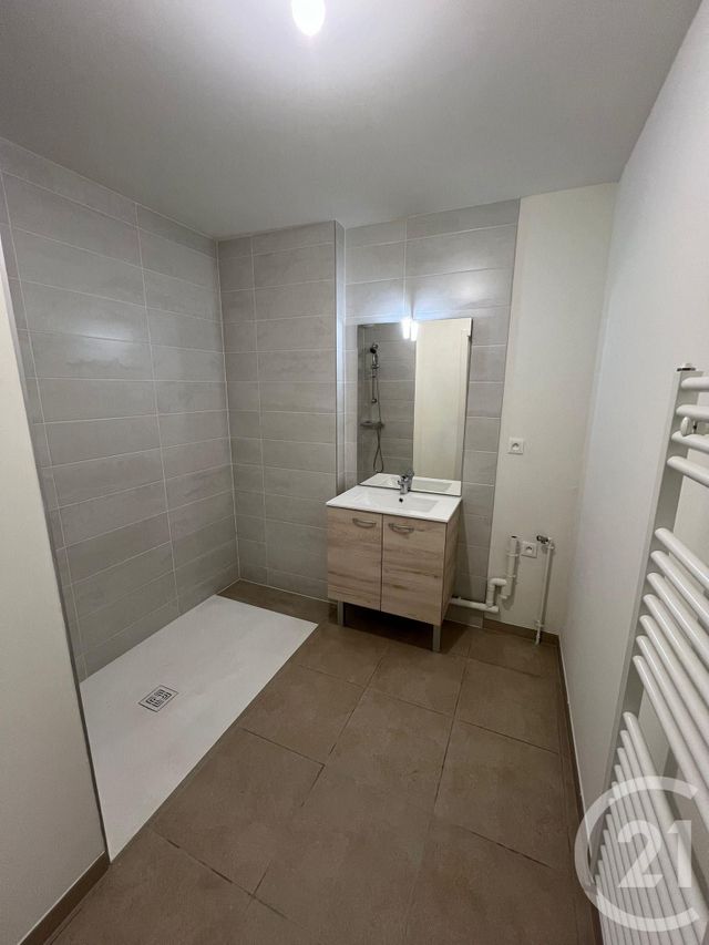 Appartement 3 pieces avec 2 chambres &agrave; louer - 3 pi&egrave;ces - 63,65 m2 - Metz - 57 - LORRAINE