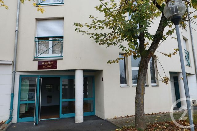 Appartement Studio &agrave; louer - 1 pi&egrave;ce - 30,76 m2 - Metz - 57 - LORRAINE