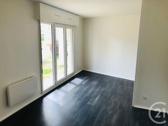 Appartement Studio &agrave; louer - 1 pi&egrave;ce - 30,76 m2 - Metz - 57 - LORRAINE