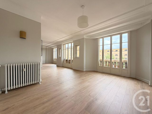 Appartement F5 &agrave; louer - 5 pi&egrave;ces - 117,20 m2 - Metz - 57 - LORRAINE