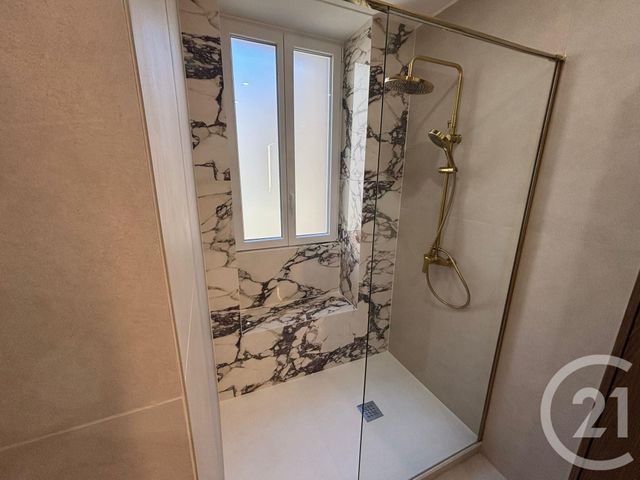 Appartement F5 &agrave; louer - 5 pi&egrave;ces - 117,20 m2 - Metz - 57 - LORRAINE