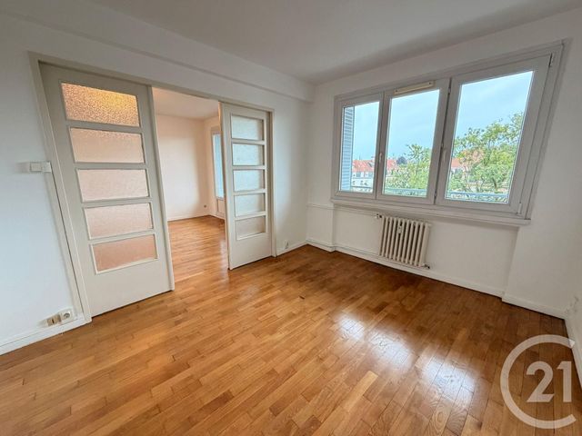 Appartement 4 pieces &agrave; louer - 4 pi&egrave;ces - 87,10 m2 - Metz - 57 - LORRAINE