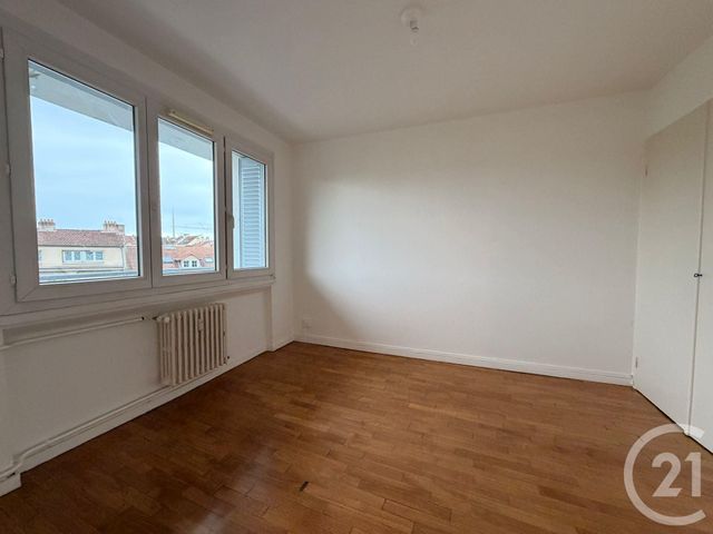 Appartement 4 pieces &agrave; louer - 4 pi&egrave;ces - 87,10 m2 - Metz - 57 - LORRAINE