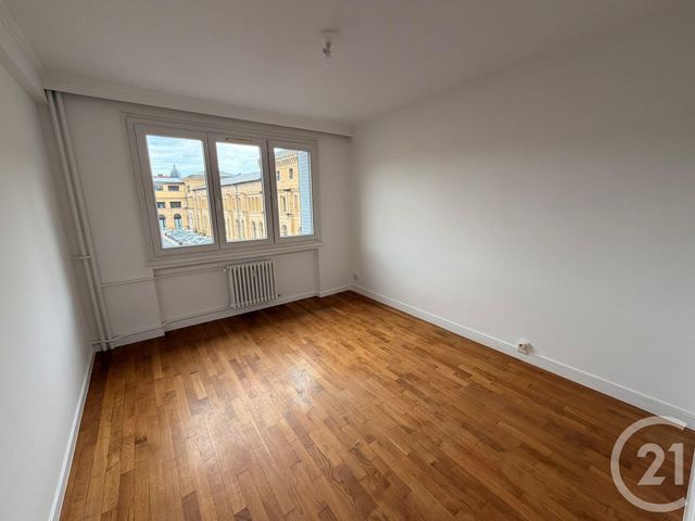 Appartement 4 pieces &agrave; louer - 4 pi&egrave;ces - 85,97 m2 - Metz - 57 - LORRAINE