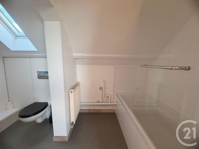 Appartement 2 pieces &agrave; louer - 2 pi&egrave;ces - 44,33 m2 - Montigny Les Metz - 57 - LORRAINE