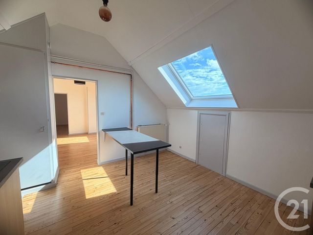 Appartement 2 pieces &agrave; louer - 2 pi&egrave;ces - 44,33 m2 - Montigny Les Metz - 57 - LORRAINE