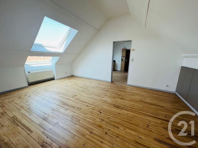 Appartement 2 pieces &agrave; louer - 2 pi&egrave;ces - 44,33 m2 - Montigny Les Metz - 57 - LORRAINE