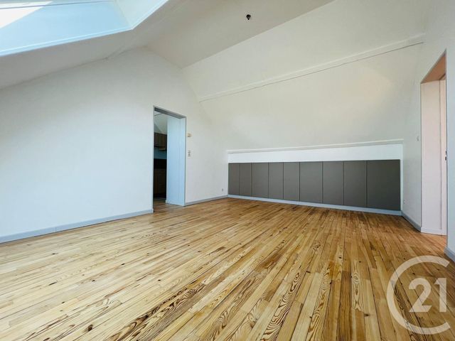 Appartement 2 pieces &agrave; louer - 2 pi&egrave;ces - 44,33 m2 - Montigny Les Metz - 57 - LORRAINE
