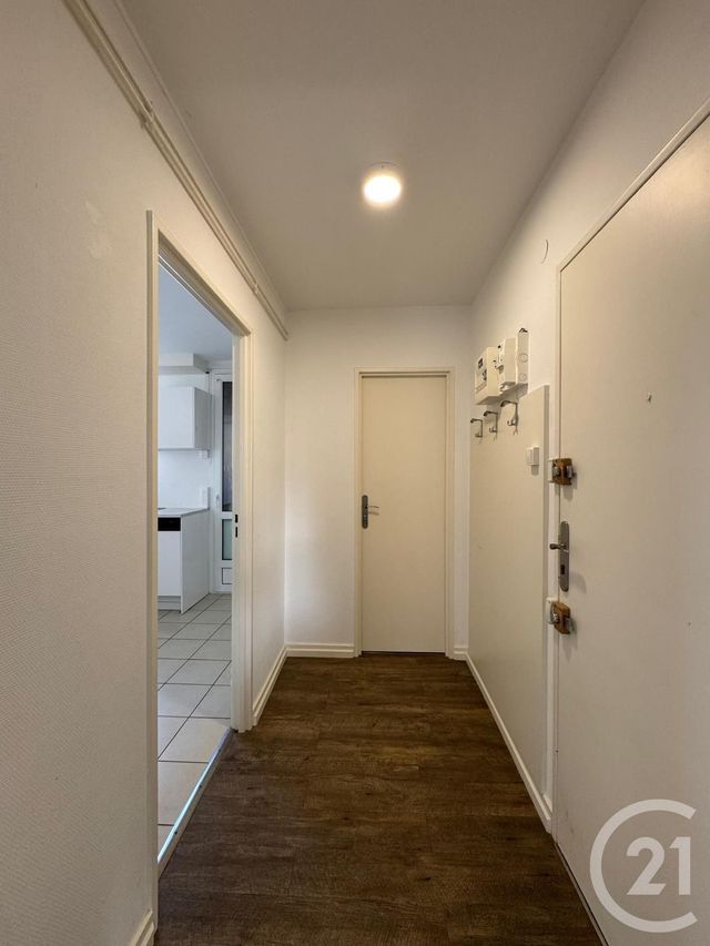 Appartement F3 &agrave; louer - 3 pi&egrave;ces - 84,29 m2 - Montigny Les Metz - 57 - LORRAINE