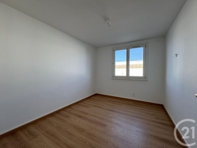Appartement F3 &agrave; louer - 3 pi&egrave;ces - 84,29 m2 - Montigny Les Metz - 57 - LORRAINE