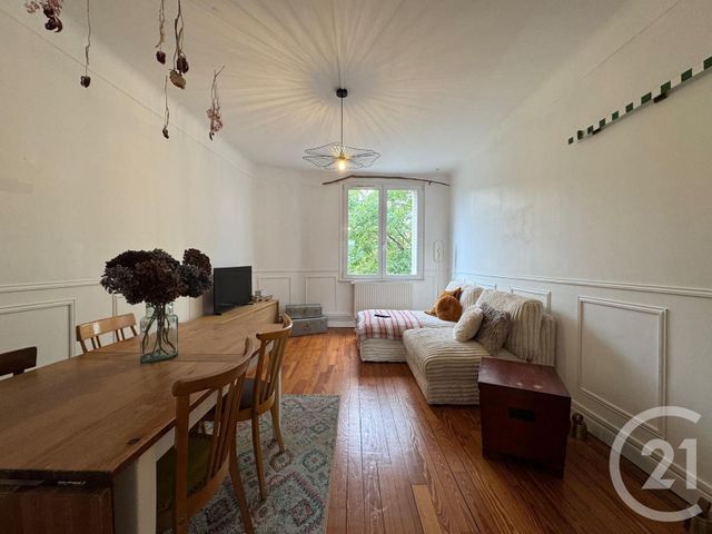 Appartement F3 &agrave; louer - 3 pi&egrave;ces - 66,08 m2 - Metz - 57 - LORRAINE