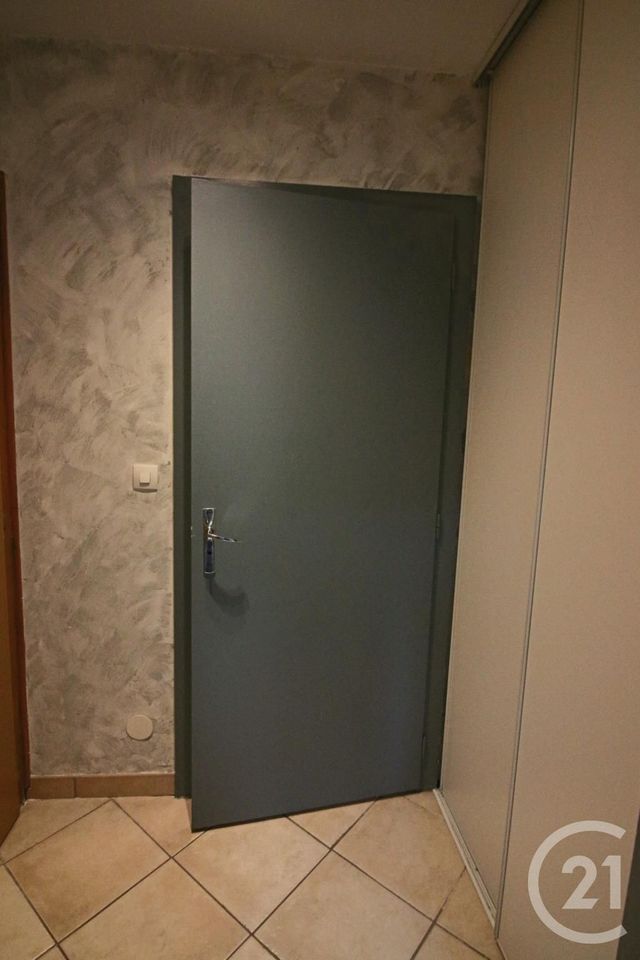 Appartement Studio &agrave; louer - 1 pi&egrave;ce - 23,04 m2 - Metz - 57 - LORRAINE