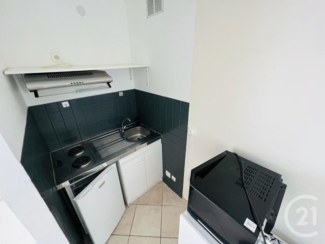 Appartement Studio &agrave; louer - 1 pi&egrave;ce - 23,04 m2 - Metz - 57 - LORRAINE