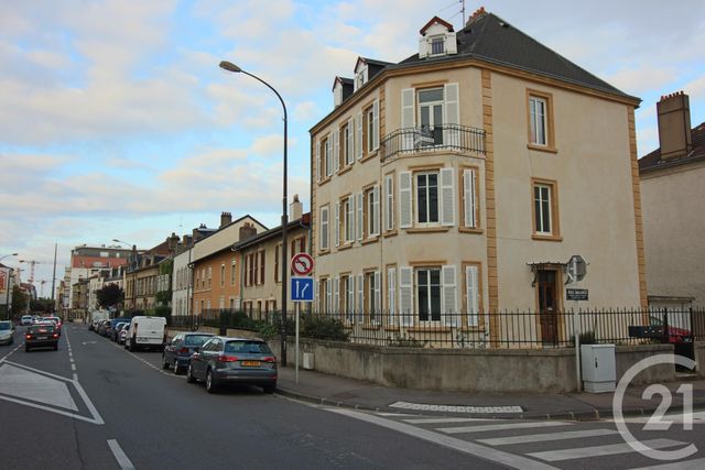 Appartement F4 &agrave; louer - 4 pi&egrave;ces - 110,55 m2 - Metz - 57 - LORRAINE