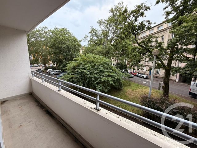 Appartement F3 &agrave; louer - 3 pi&egrave;ces - 74,36 m2 - Metz - 57 - LORRAINE