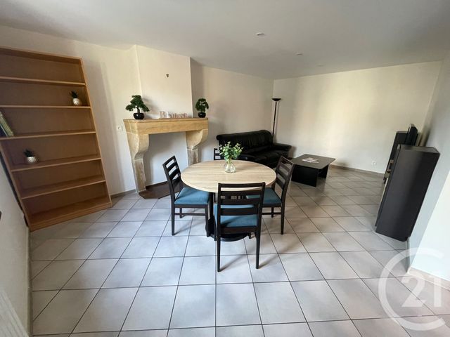 Appartement Chambre &agrave; louer - 1 pi&egrave;ce - 14,73 m2 - Peltre - 57 - LORRAINE