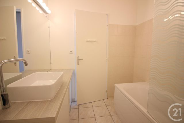 Appartement F2 &agrave; louer - 2 pi&egrave;ces - 44,80 m2 - Talange - 57 - LORRAINE