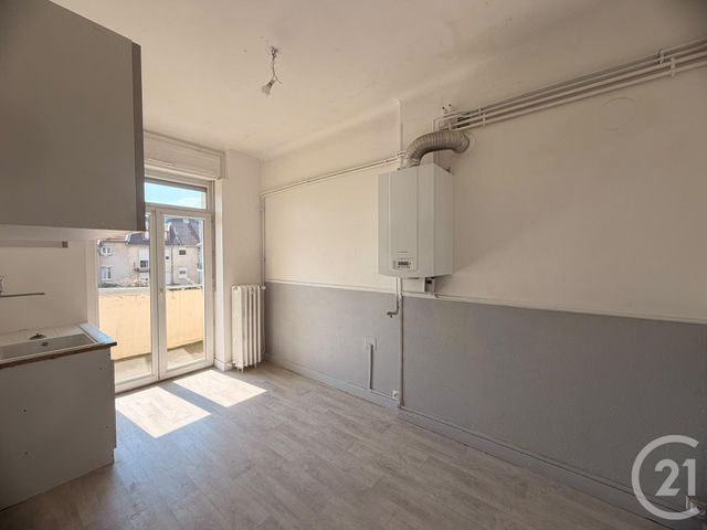Appartement F4 &agrave; louer - 4 pi&egrave;ces - 71,48 m2 - Metz - 57 - LORRAINE