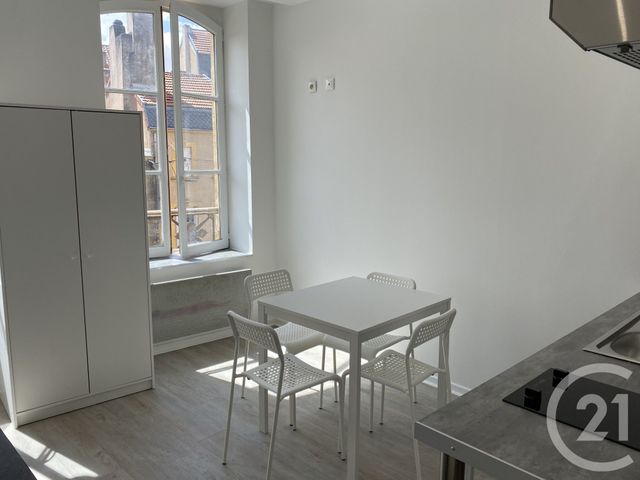 Appartement Studio &agrave; louer - 1 pi&egrave;ce - 18 m2 - Metz - 57 - LORRAINE