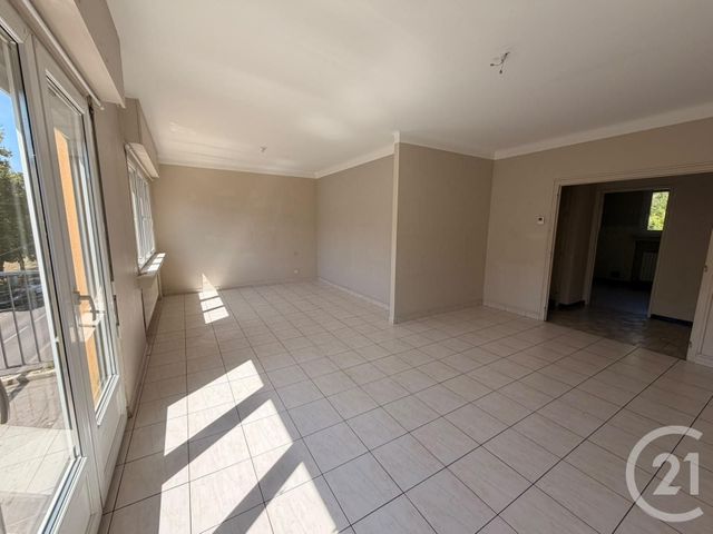 Appartement F2 &agrave; louer - 2 pi&egrave;ces - 62,07 m2 - Metz - 57 - LORRAINE