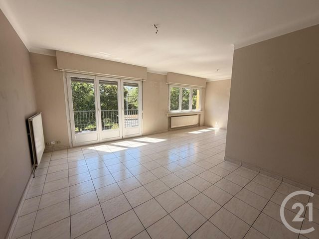Appartement F2 &agrave; louer - 2 pi&egrave;ces - 62,07 m2 - Metz - 57 - LORRAINE
