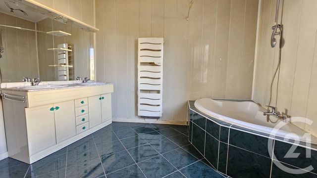Appartement F2 &agrave; vendre - 2 pi&egrave;ces - 56,14 m2 - Le Ban St Martin - 57 - LORRAINE
