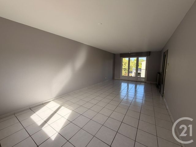 Maison &agrave; louer - 5 pi&egrave;ces - 100,45 m2 - Cuvry - 57 - LORRAINE