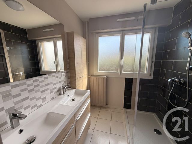 Maison &agrave; louer - 5 pi&egrave;ces - 100,45 m2 - Cuvry - 57 - LORRAINE